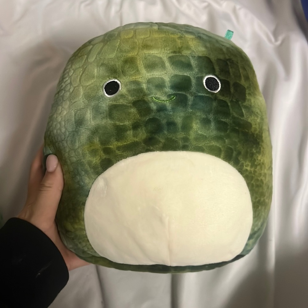 Vinnie squishmellow 10 inch